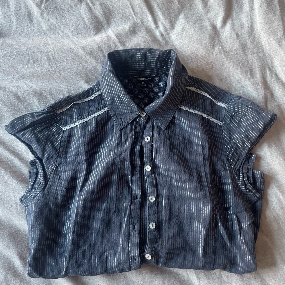 Gray & White Striped Shimmery Button-Down – Thrifted in Paris